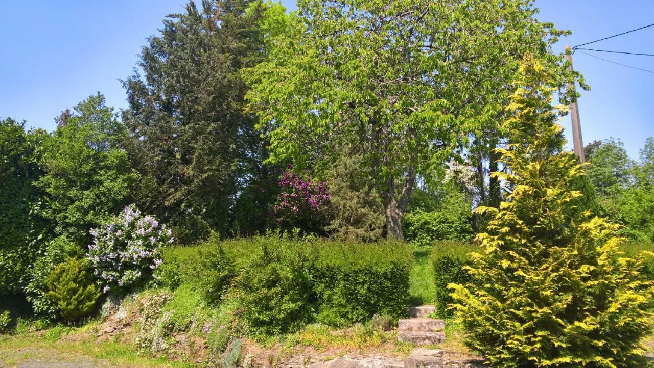 Gites Nature & Espace - Le Puits Des Souhaits Villedieu-les-Poëles Kültér fotó